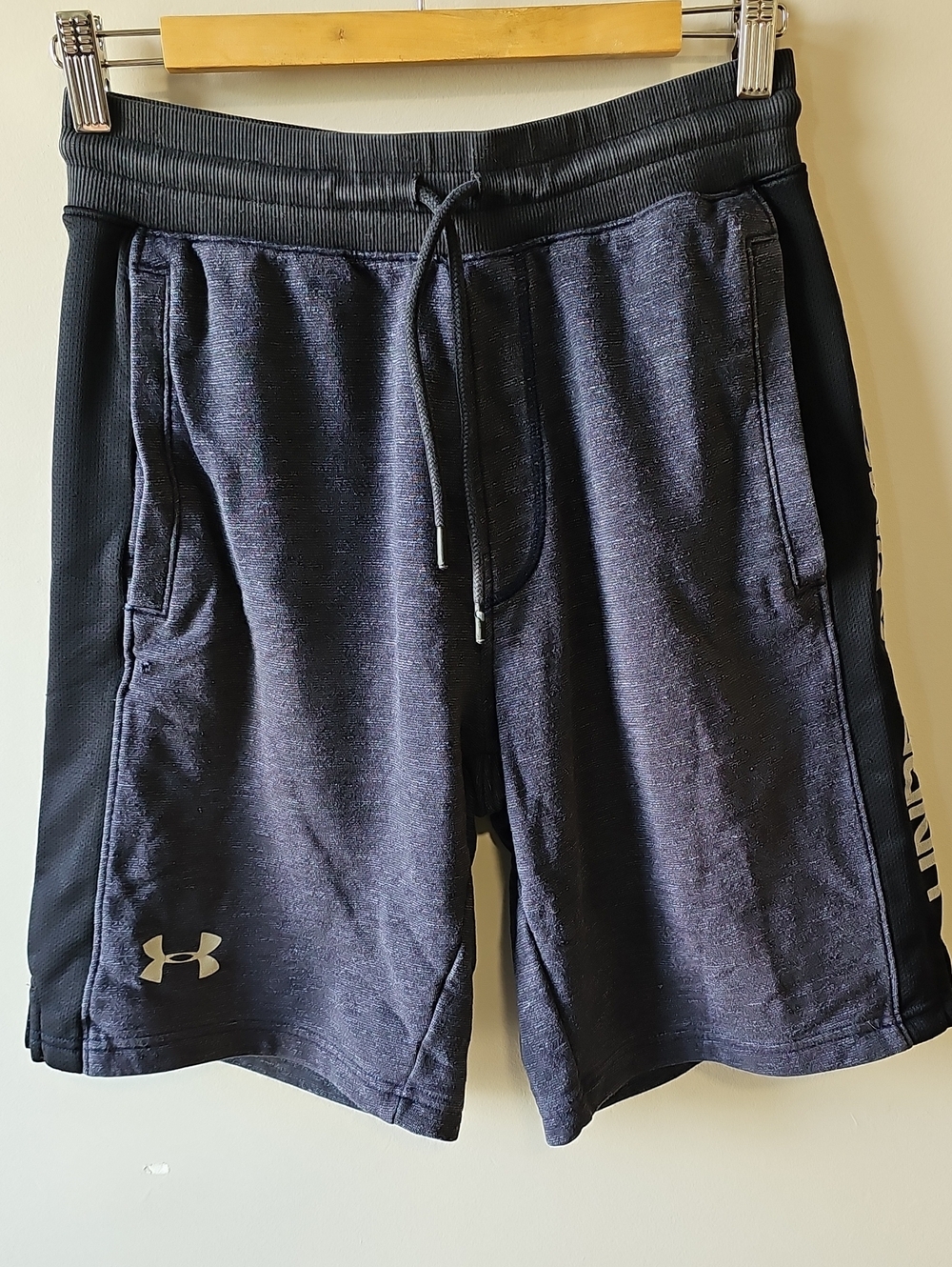 Under Armour Medium Dark Navy Loose Fit Shorts with Black Side Panels